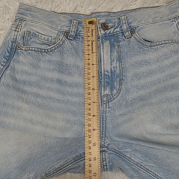 American Eagle Mom Jean Womens Size 2 Regular Light Wash High Rise Distressed - Picture 11 of 12
